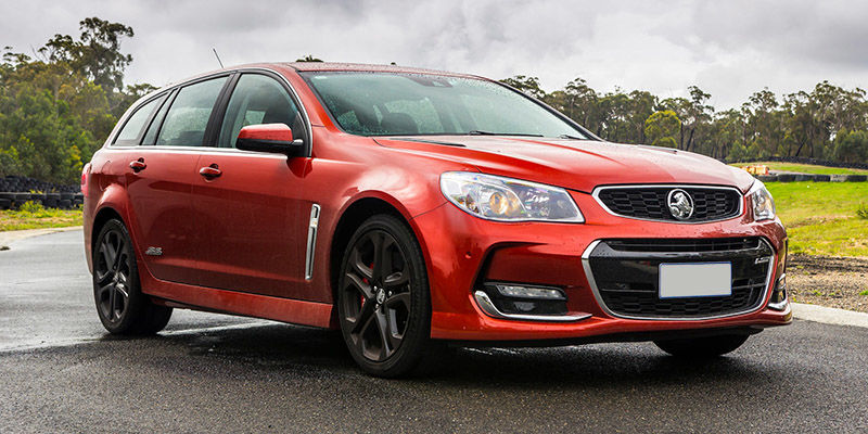 2017 holden commodore ss supportive image