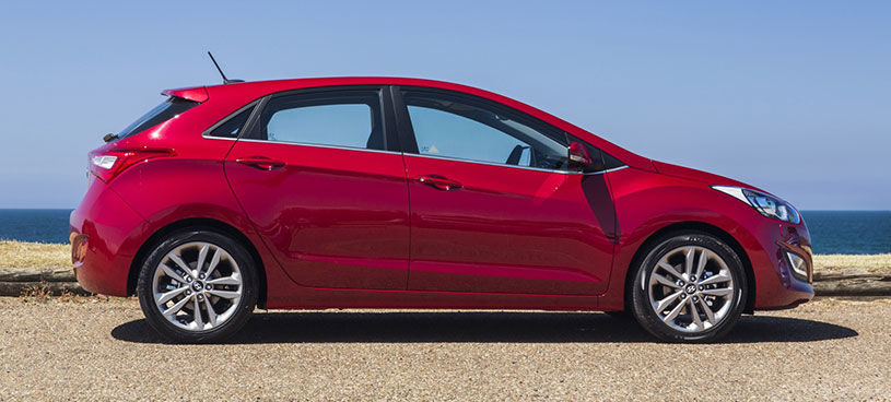 2015 Hyundai i30 side