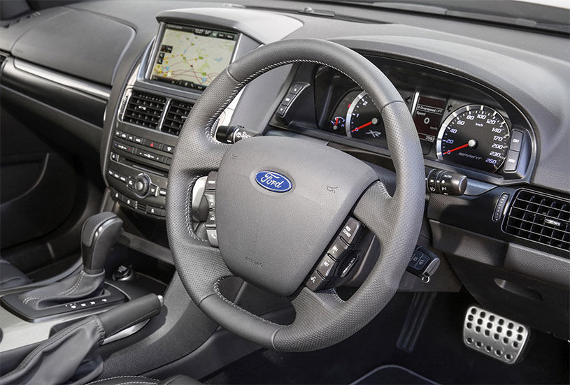 2016 Ford Falcon XR8 Sprint console