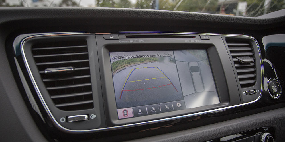 2016 Kia Carnival Platinum Petrol camera