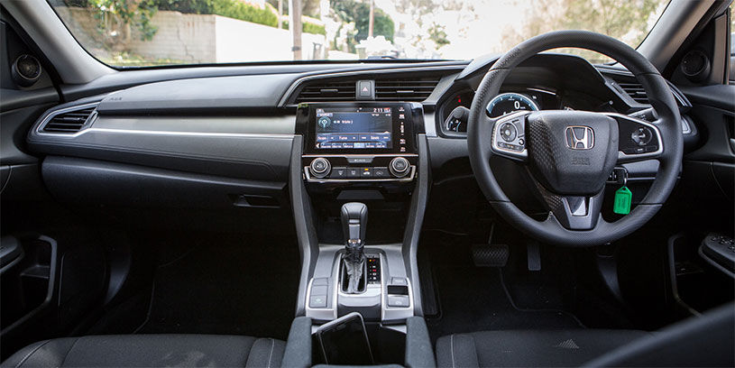 2017 Honda Civic inside