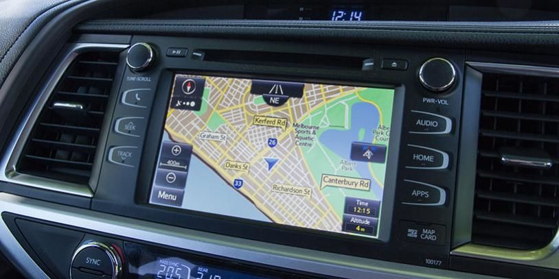 toyota kluger grande satnav