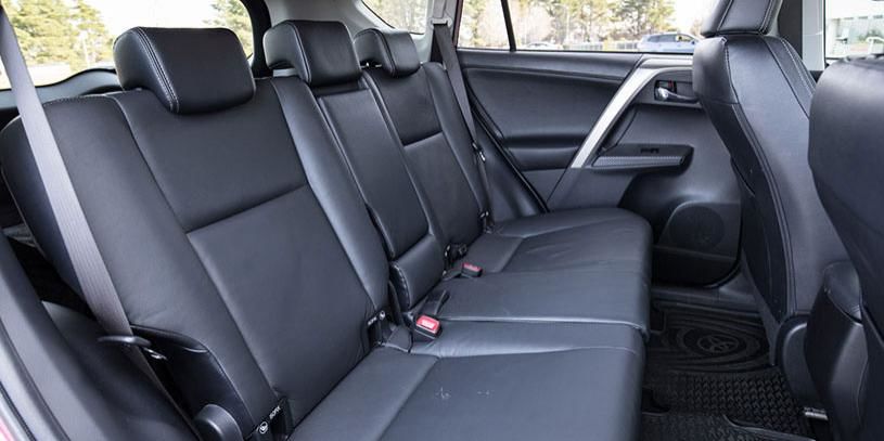 2015 toyota rav4 interior 02