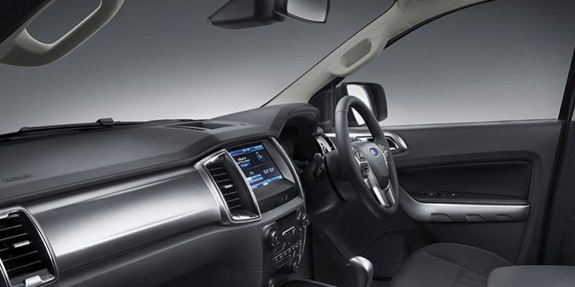 2015 ford ranger interior 02