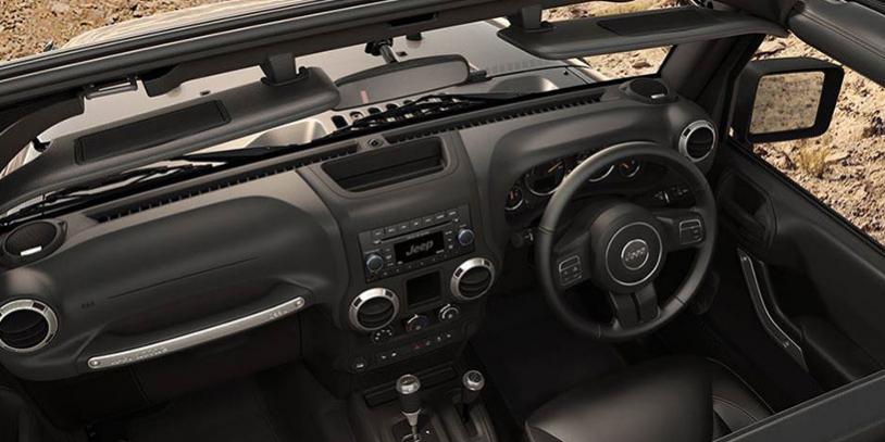2015 jeep wrangler interior 03