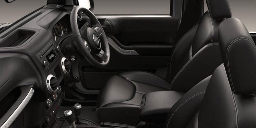 2015 jeep wrangler interior 01