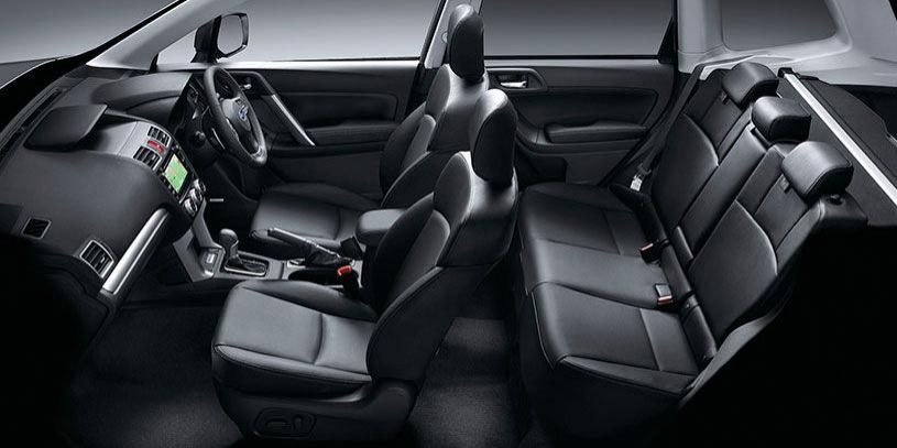 2015 subaru forester interior 02