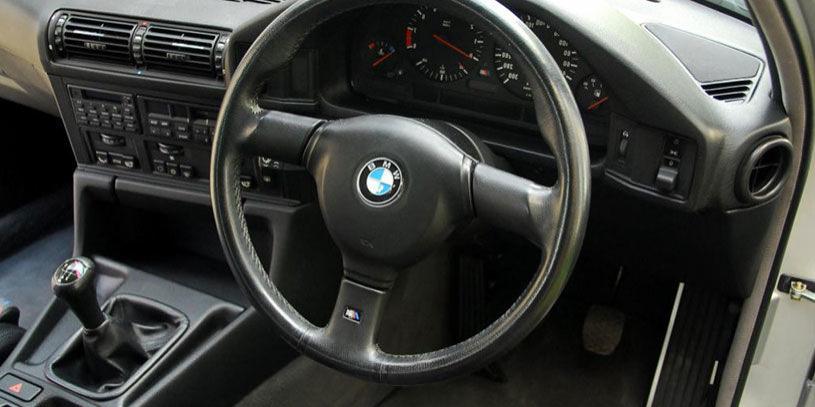 bmw e34 m5 5 series interior 01