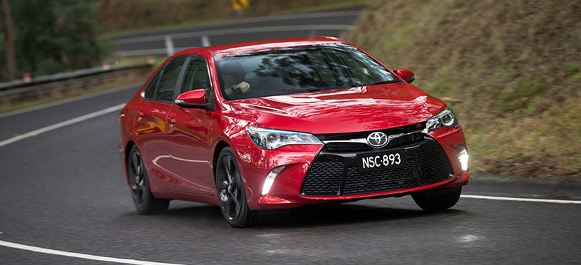 2017 toyota camry atara sx mums supportive image